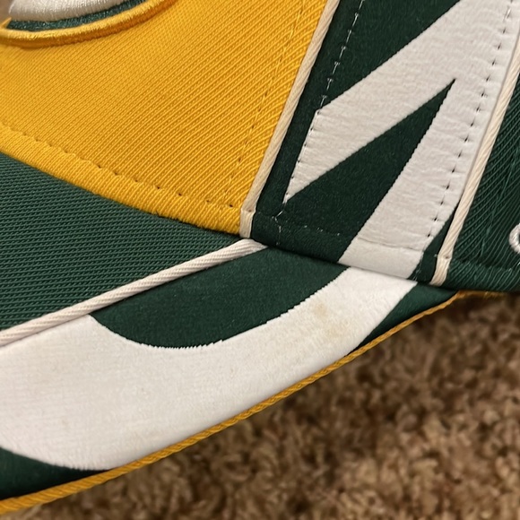 Green Bay Packers Reebok NFL equipment fitted baseball cap - Picture 6 of 6